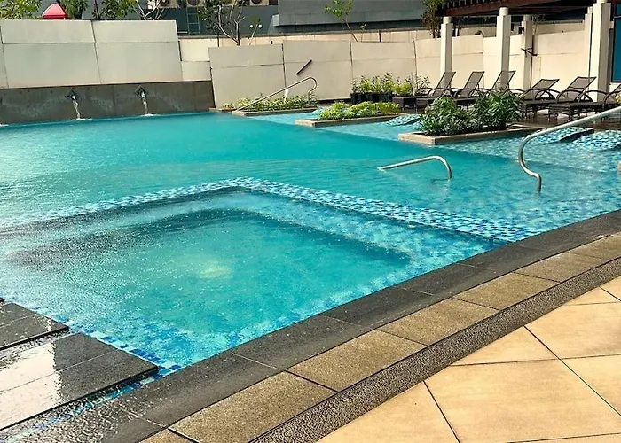 Elegant 1br Bgc Uptown Parksuites T2