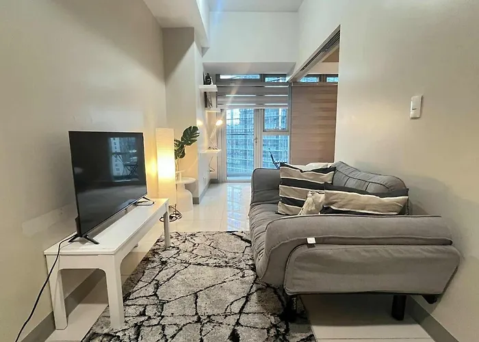 Elegant 1br Bgc Uptown Parksuites T2 *