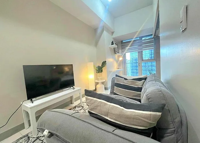 Apartamento Elegant 1br Bgc Uptown Parksuites T2